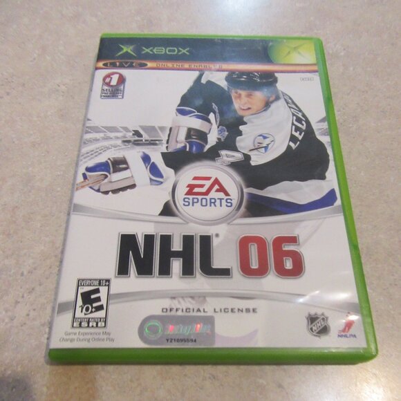 X Box NHL 06 - Picture 1 of 4